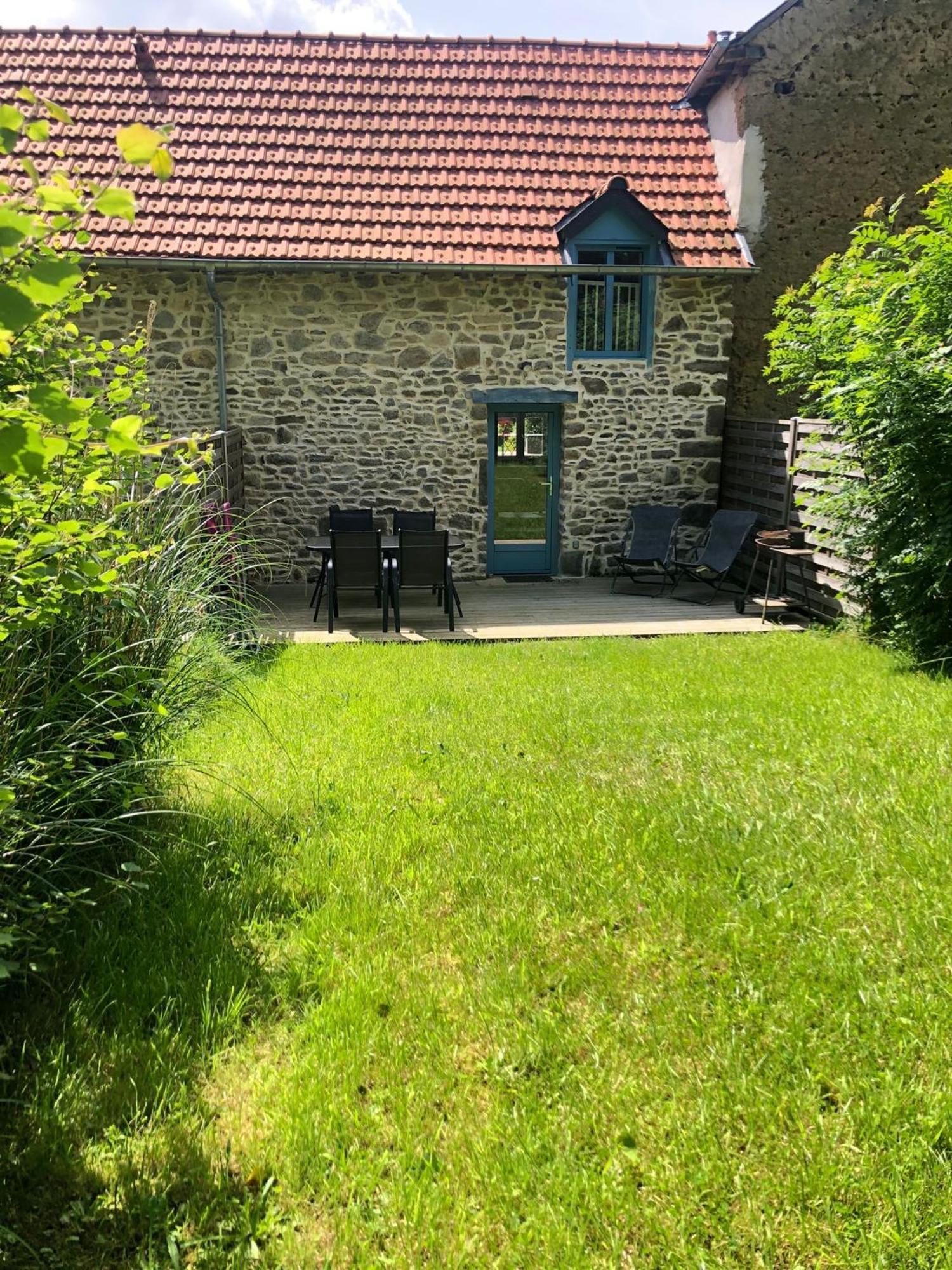 Gites De La Touche Aux Pourvoirs Combourg Dış mekan fotoğraf